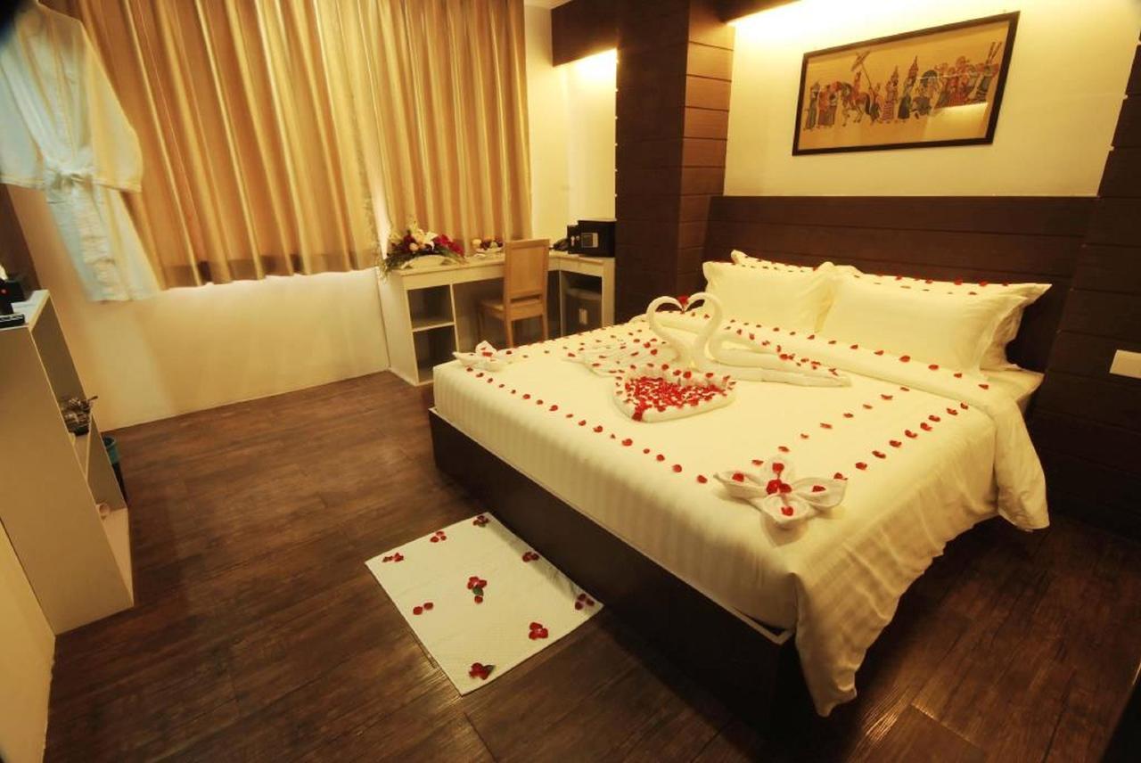 יאנגון The Hotel Mawtin מראה חיצוני תמונה